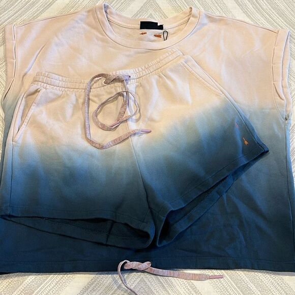 The Upside Women’s Tie Dye Shorts and Short-sleeve Sweatshirt Material Set - Picture 1 of 11